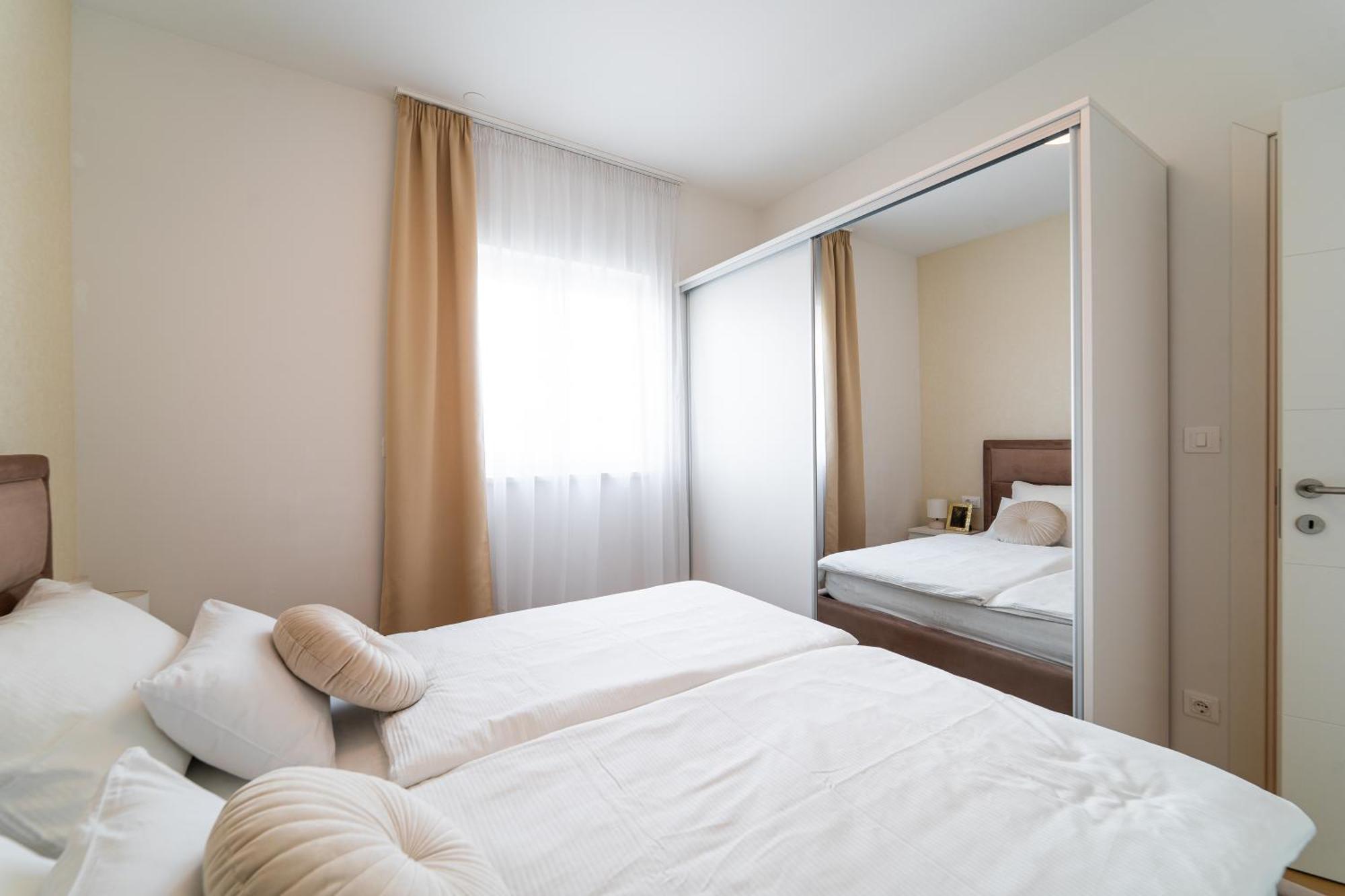 Apartment Natali Split Exteriör bild